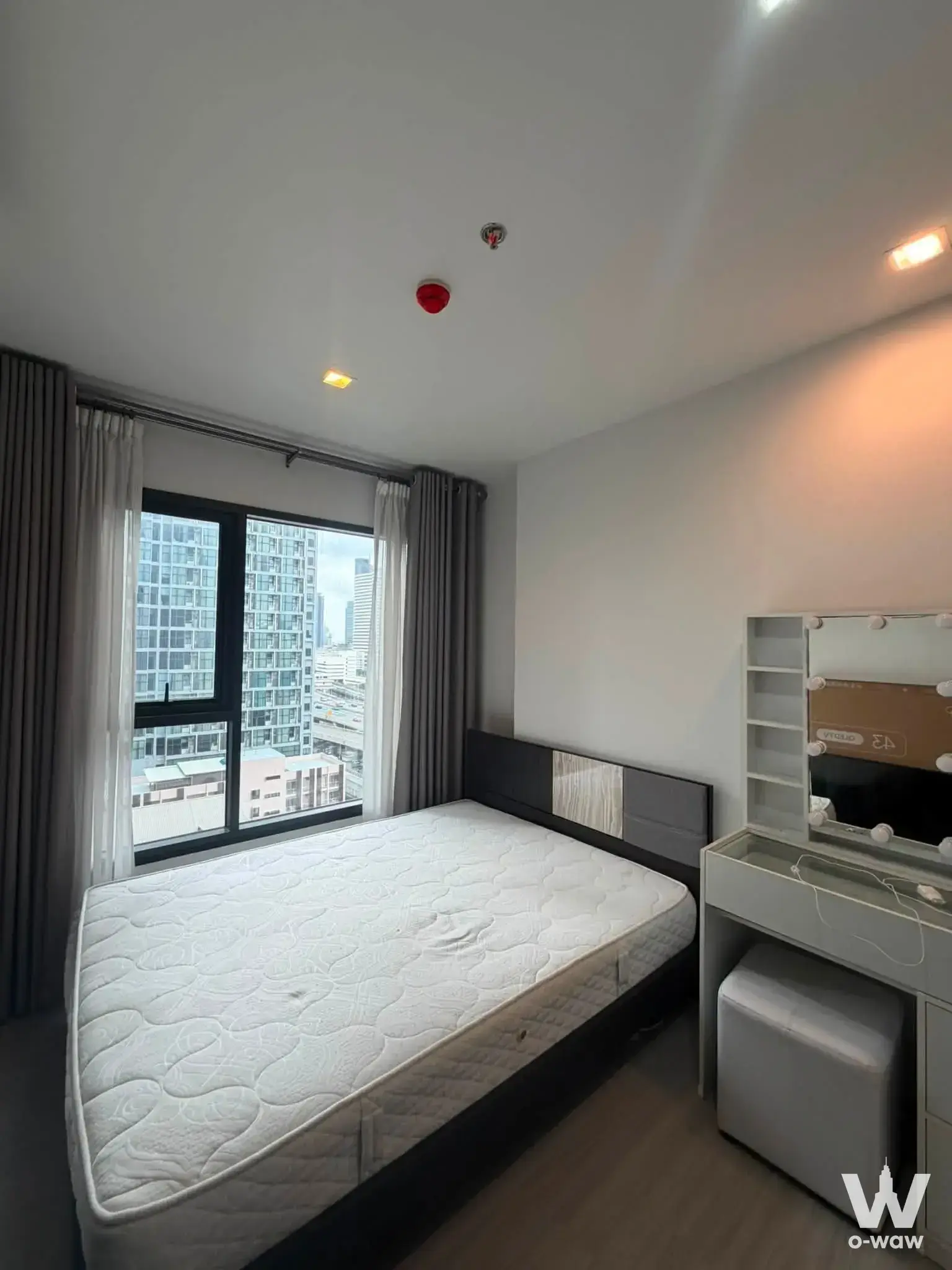 Condo with 1 bedroom for rent at Life Asoke Hype — photo 5 of 5