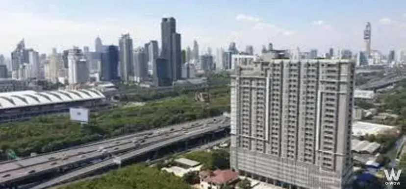 Condo with 1 bedroom for rent at THE LINE Asoke-Ratchada — photo 3 of 3