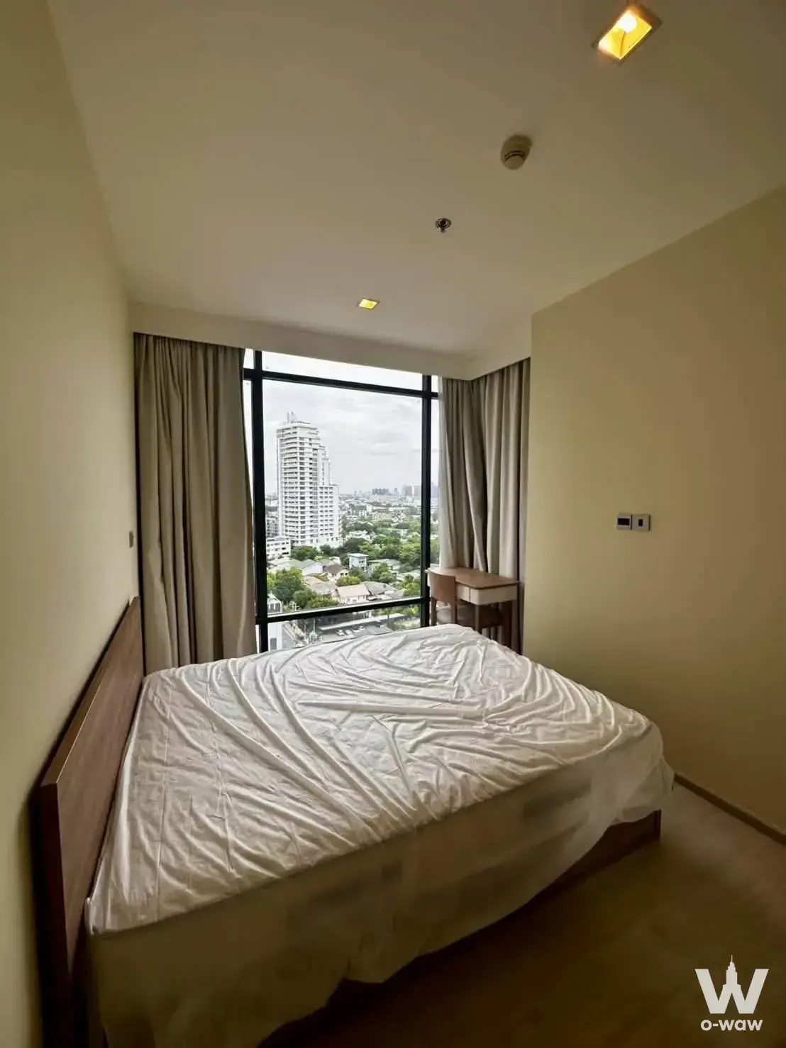Condo with 2 bedrooms for rent at M Thonglor 10 — photo 2 of 5