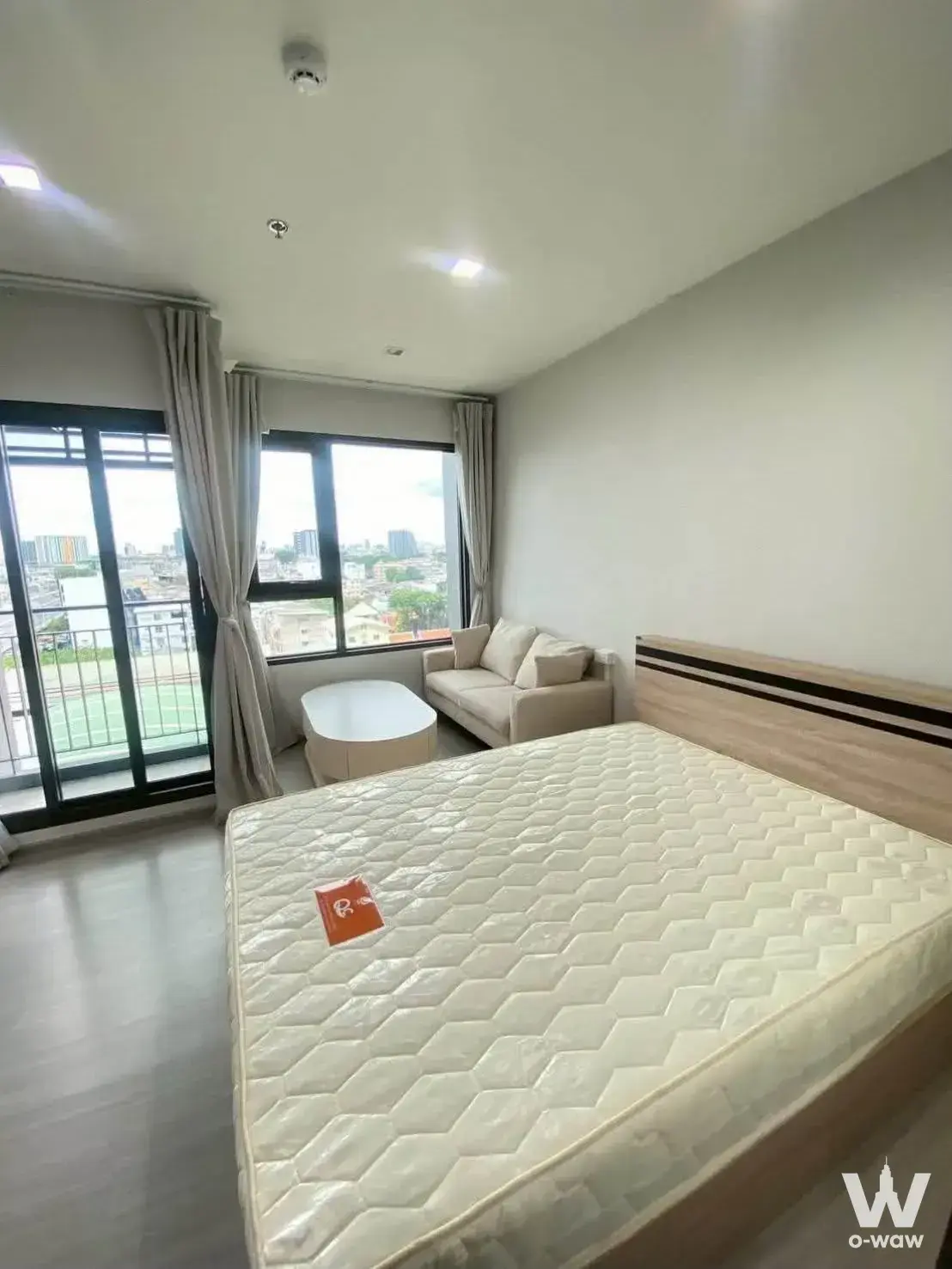 Condo with 1 bedroom for rent at Life Sathorn Sierra — photo 1 of 5
