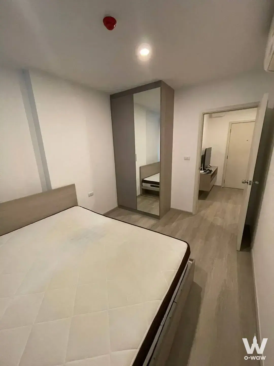 Condo with 1 bedroom for rent at Elio Sathorn-Wutthakat — photo 2 of 5