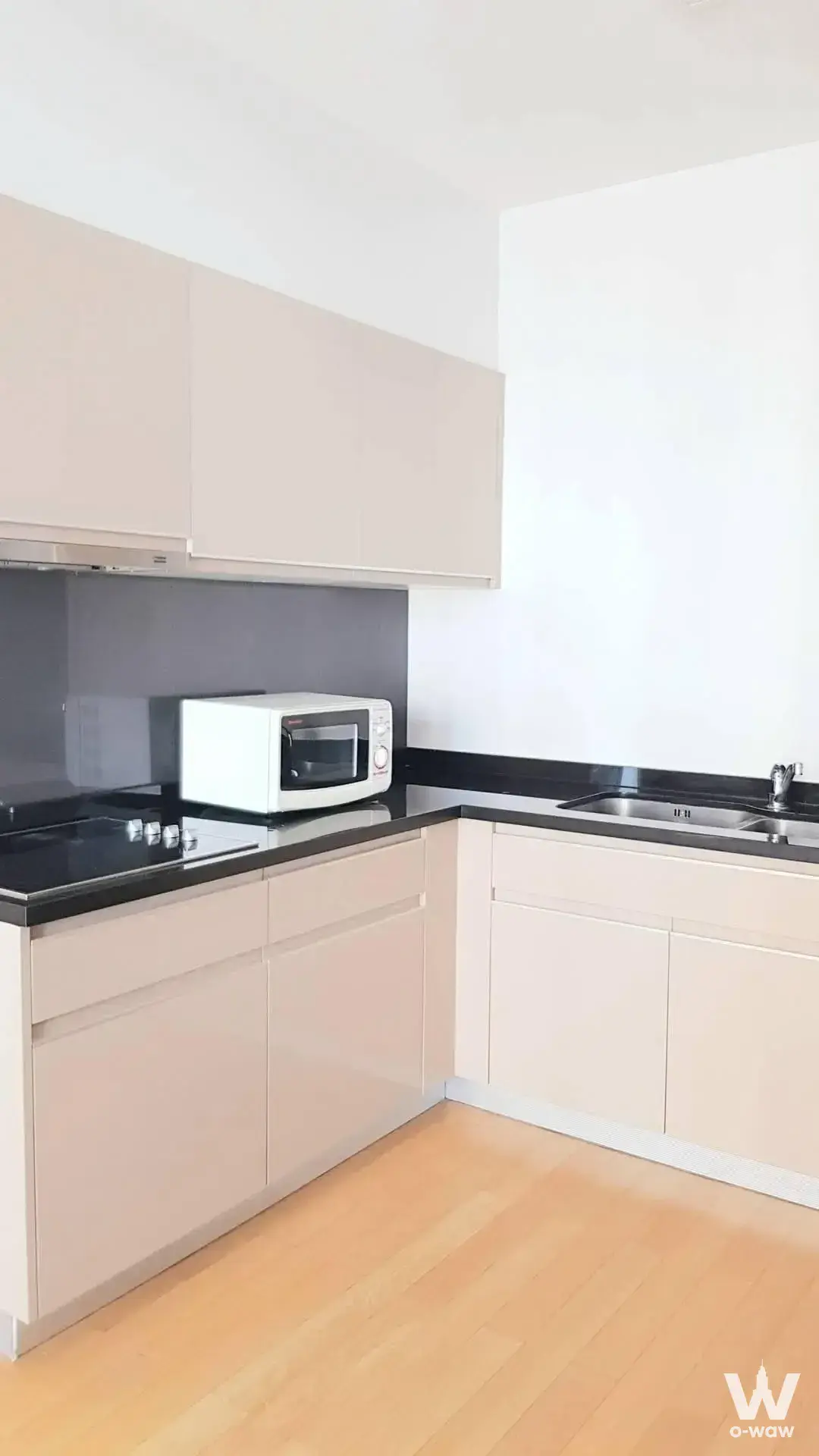 Condo with 2 bedrooms for rent at 39 by Sansiri — photo 3 of 3