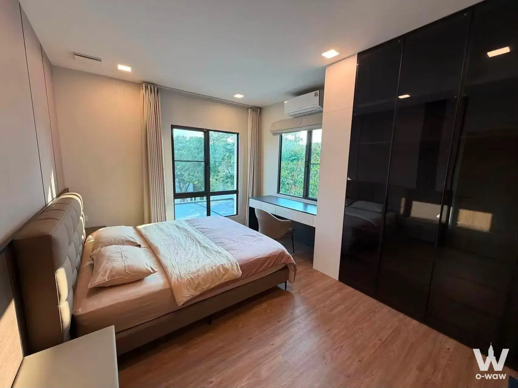 House with 4 bedrooms for rent at Mantana Bangna Km.15 — photo 2 of 5
