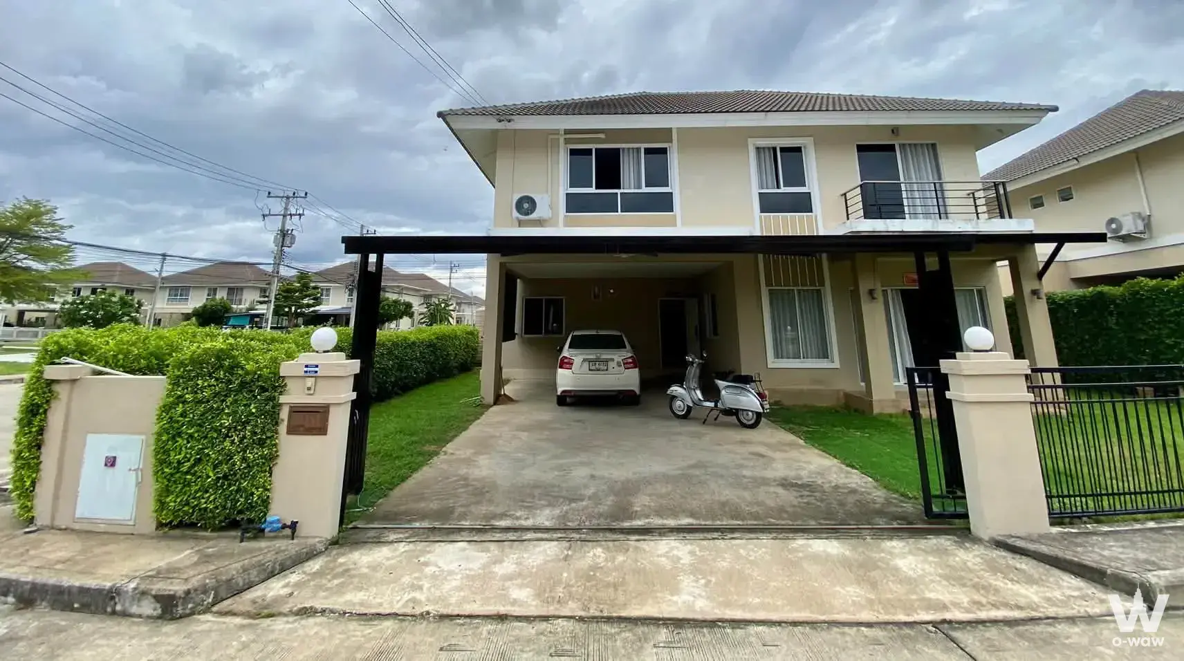 House with 3 bedrooms for rent at San Kamphaeng Sai Mai, Chiang Mai — photo 1 of 4