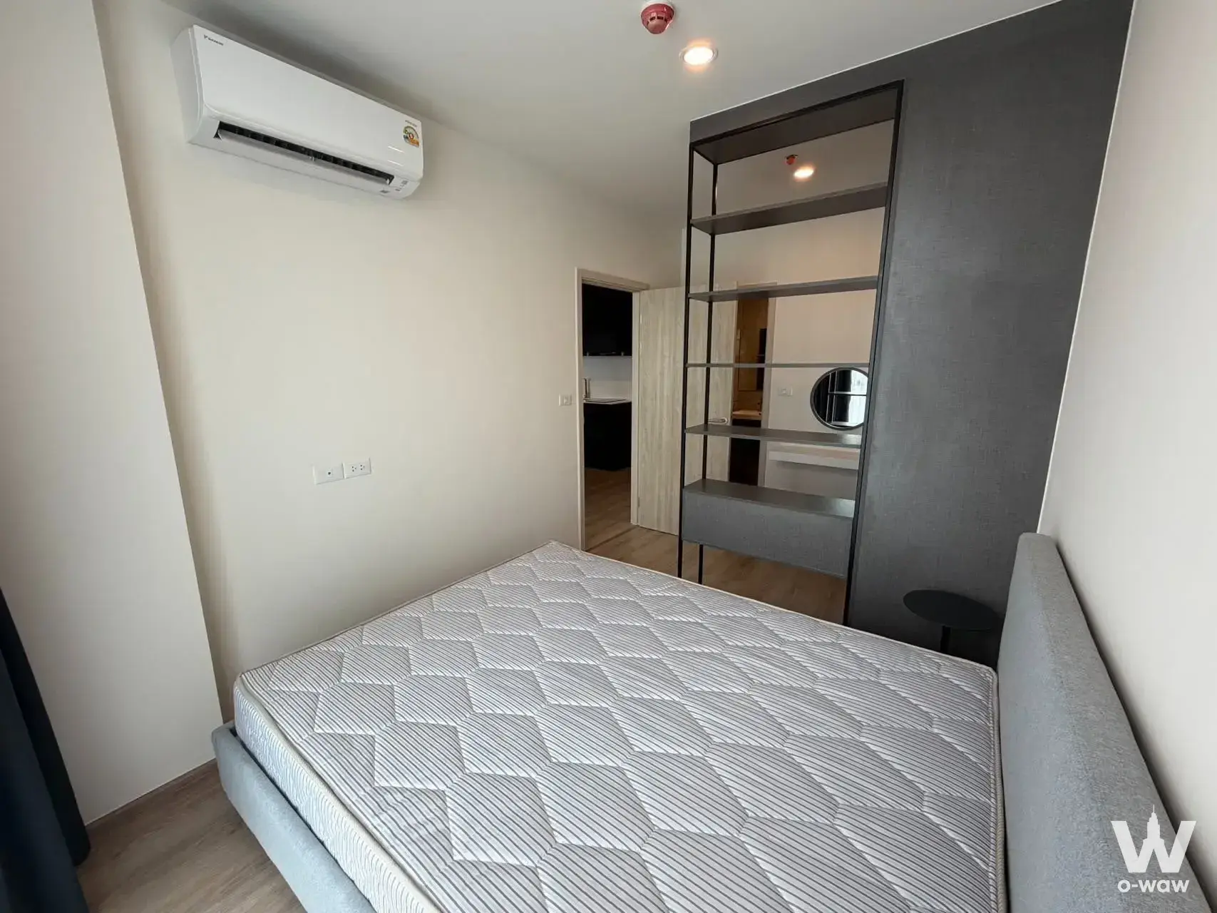 Condo with 2 bedrooms for rent at Nue District R9 — photo 3 of 5