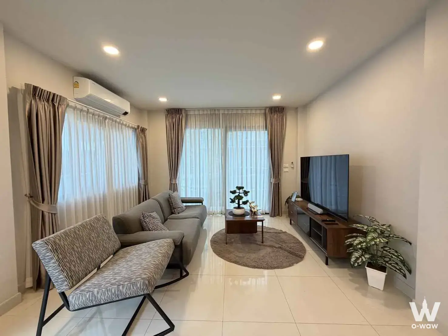 House with 4 bedrooms for rent at Centro Bangna — photo 1 of 5