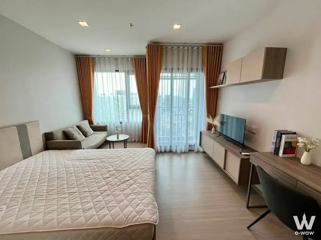 Condo with 1 bedroom for rent at Life Sathorn Sierra — photo 3 of 5