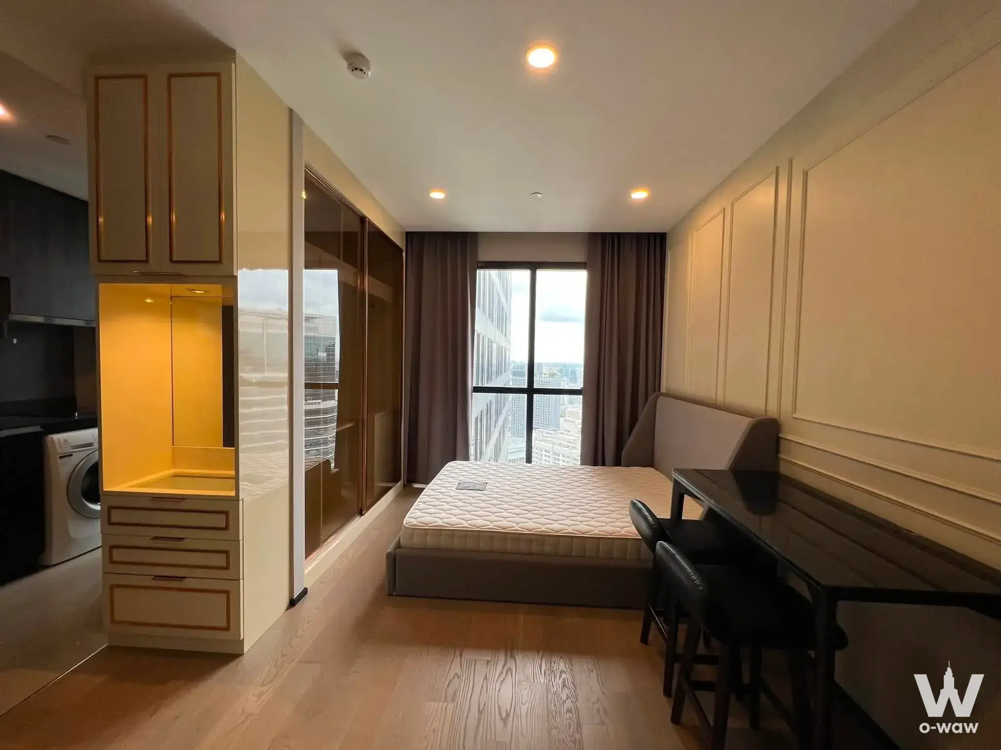 Siam Paragon / Silom / Sathorn area, Bangkok (Near MRT Sam Yan, BTS Sala Daeng)