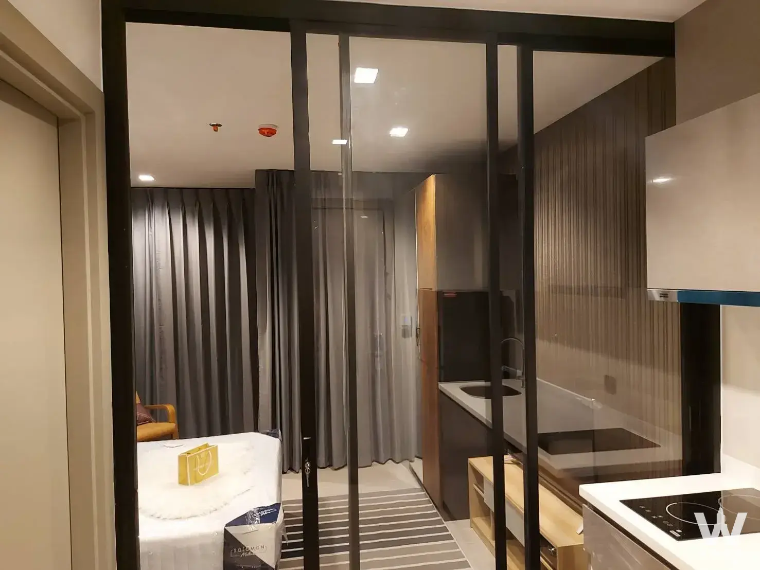 Condo with 1 bedroom for rent at Life Asoke - Rama 9 — photo 2 of 4