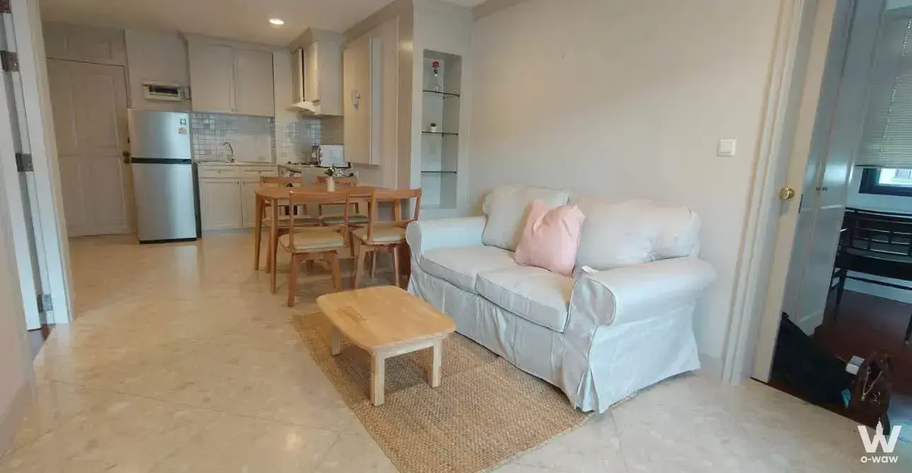 Condo with 2 bedrooms for rent at Green Point Silom Condominium — photo 2 of 5