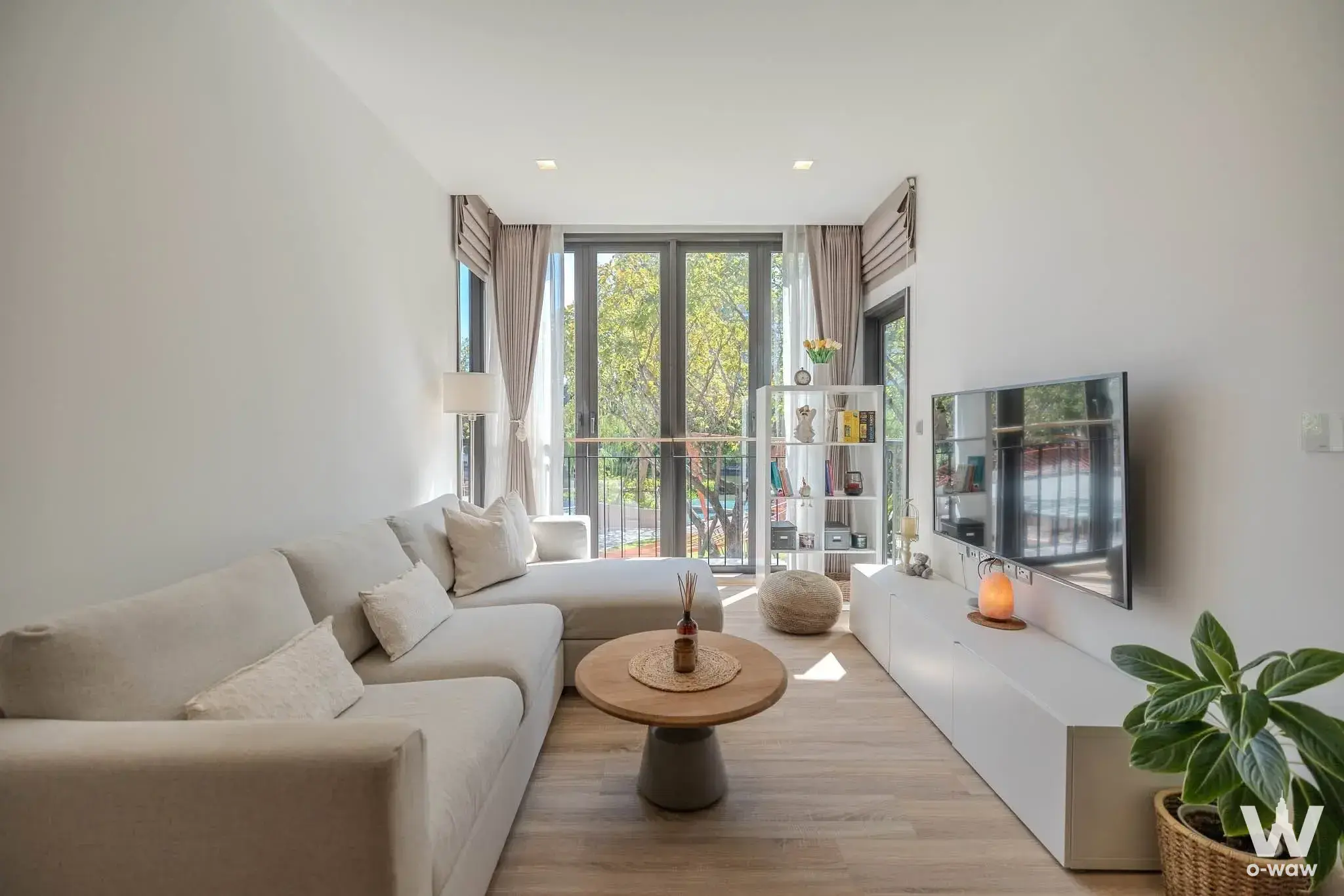 Condo with 2 bedrooms for sale at Kawa Haus — photo 3 of 5