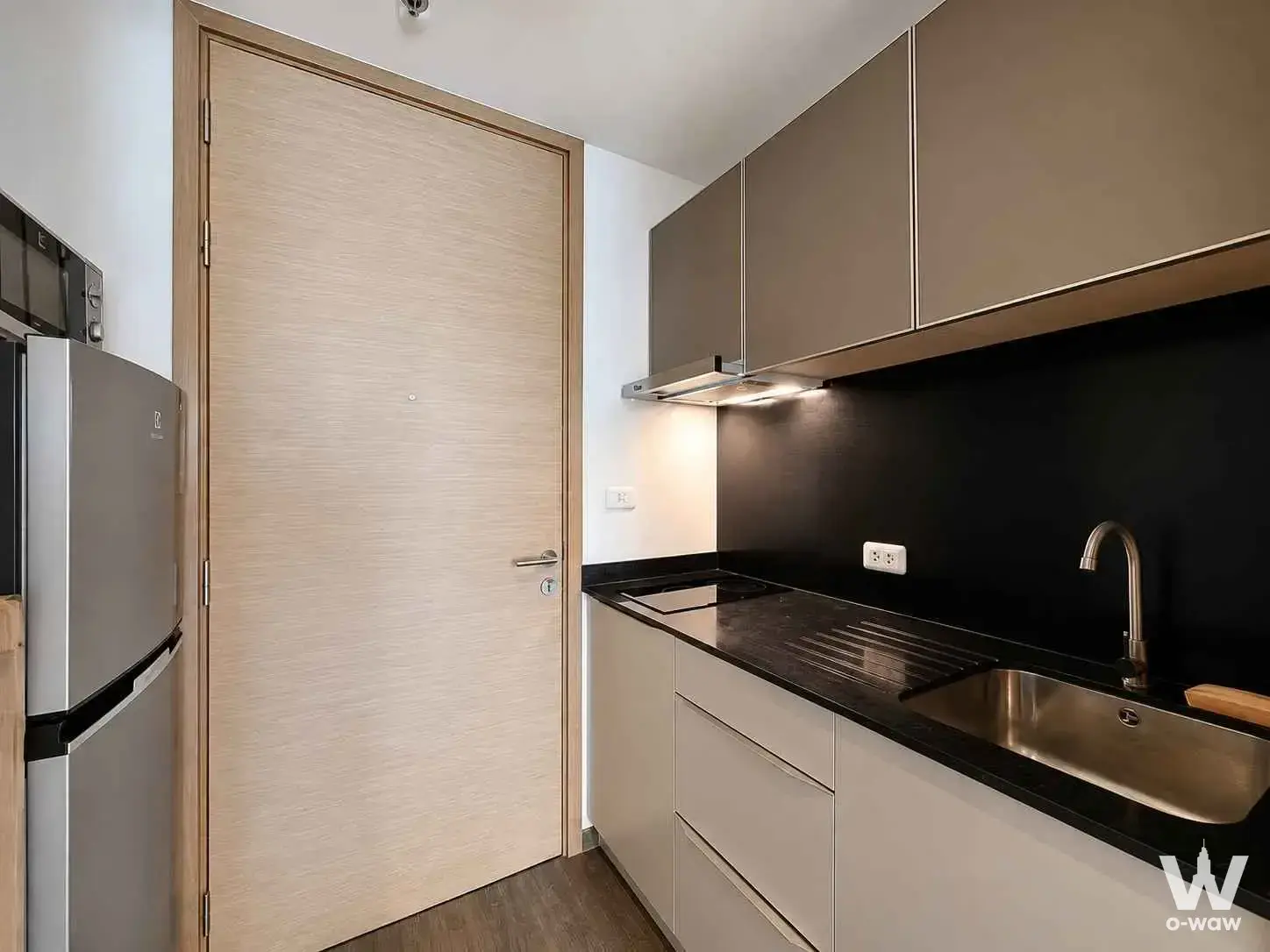 Commercial with 1 bedroom for rent at The Lofts Ekkamai — photo 3 of 4