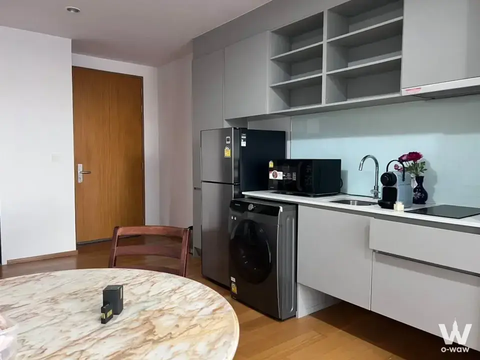 Condo with 2 bedrooms for rent at Silom Condominium — photo 5 of 5
