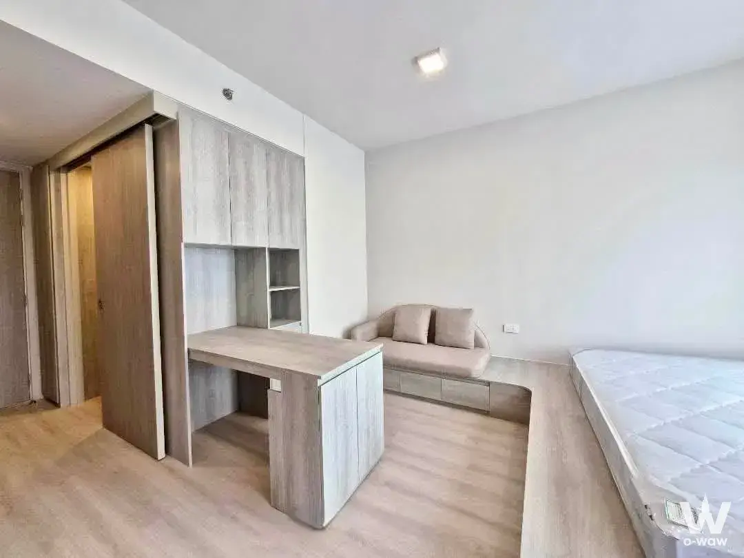 Condo with 1 bedroom for rent at COBE Ratchada-Rama 9 — photo 3 of 5