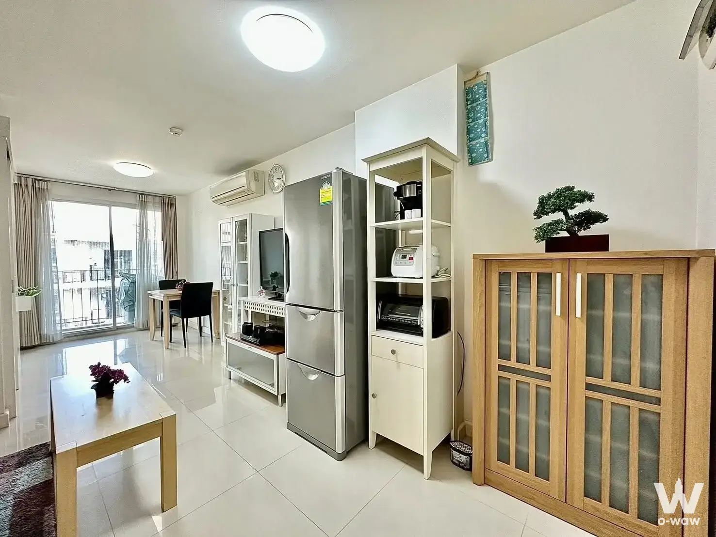 Condo with 1 bedroom for rent at The Clover Thonglor Residence — photo 3 of 4