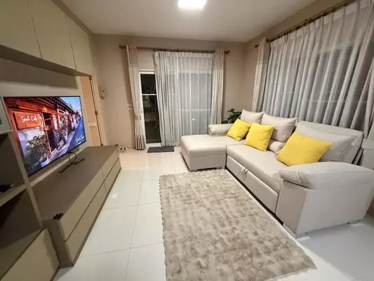 House with 3 bedrooms for rent at Soi Ratvinit Bangkaew, Bangkaew, Bang Phli, Samut Prakarn — photo 2 of 4