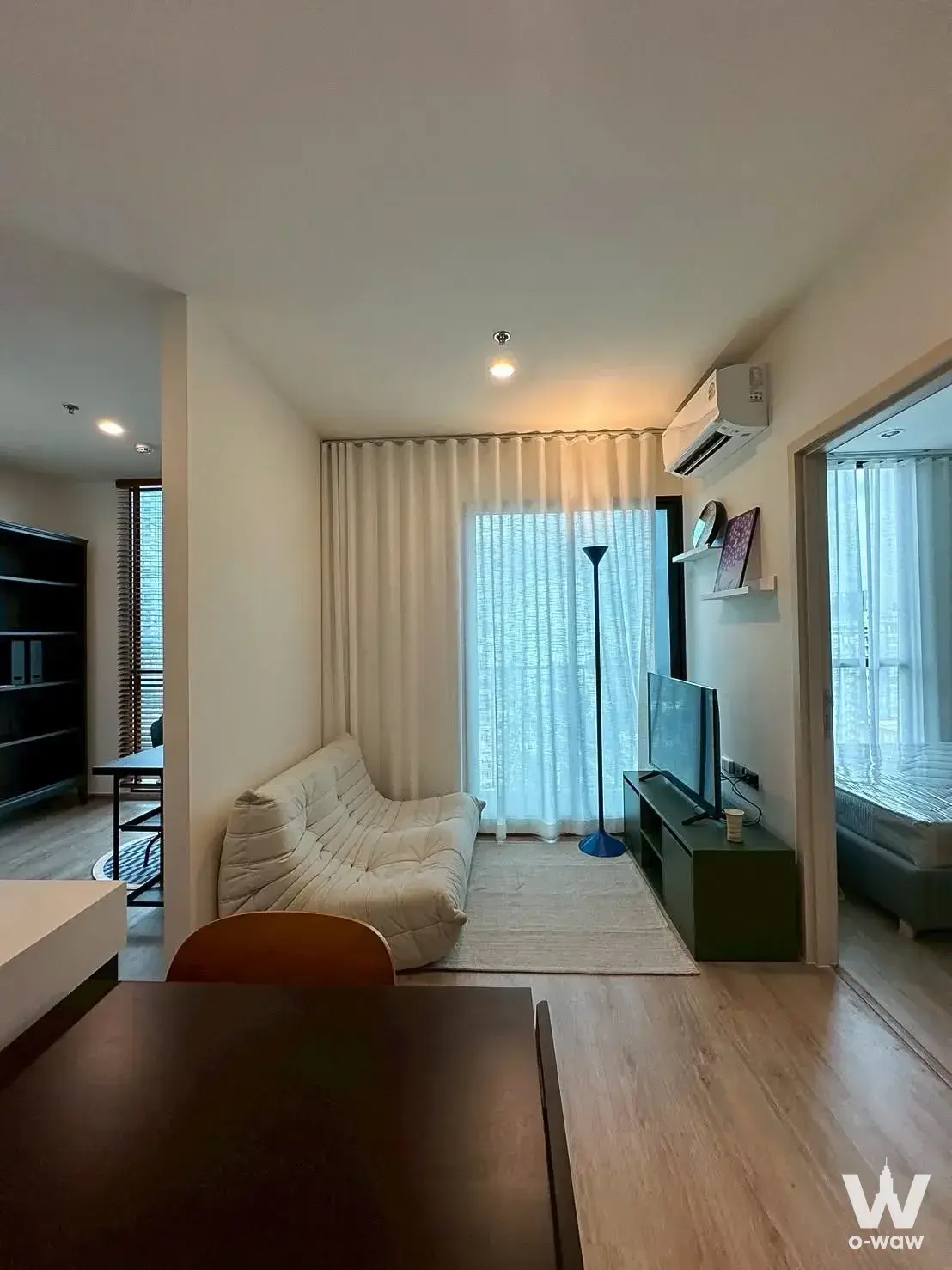 Condo with 1 bedroom for rent at Nue District R9 — photo 3 of 5