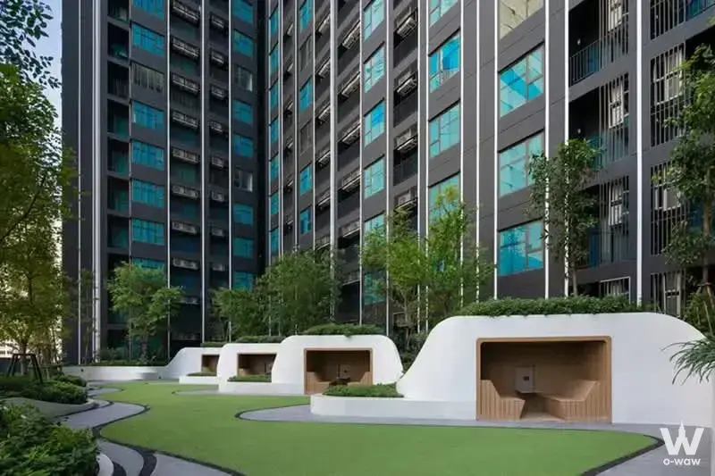 Condo with 1 bedroom for sale at Life Asoke - Rama 9 — photo 2 of 3