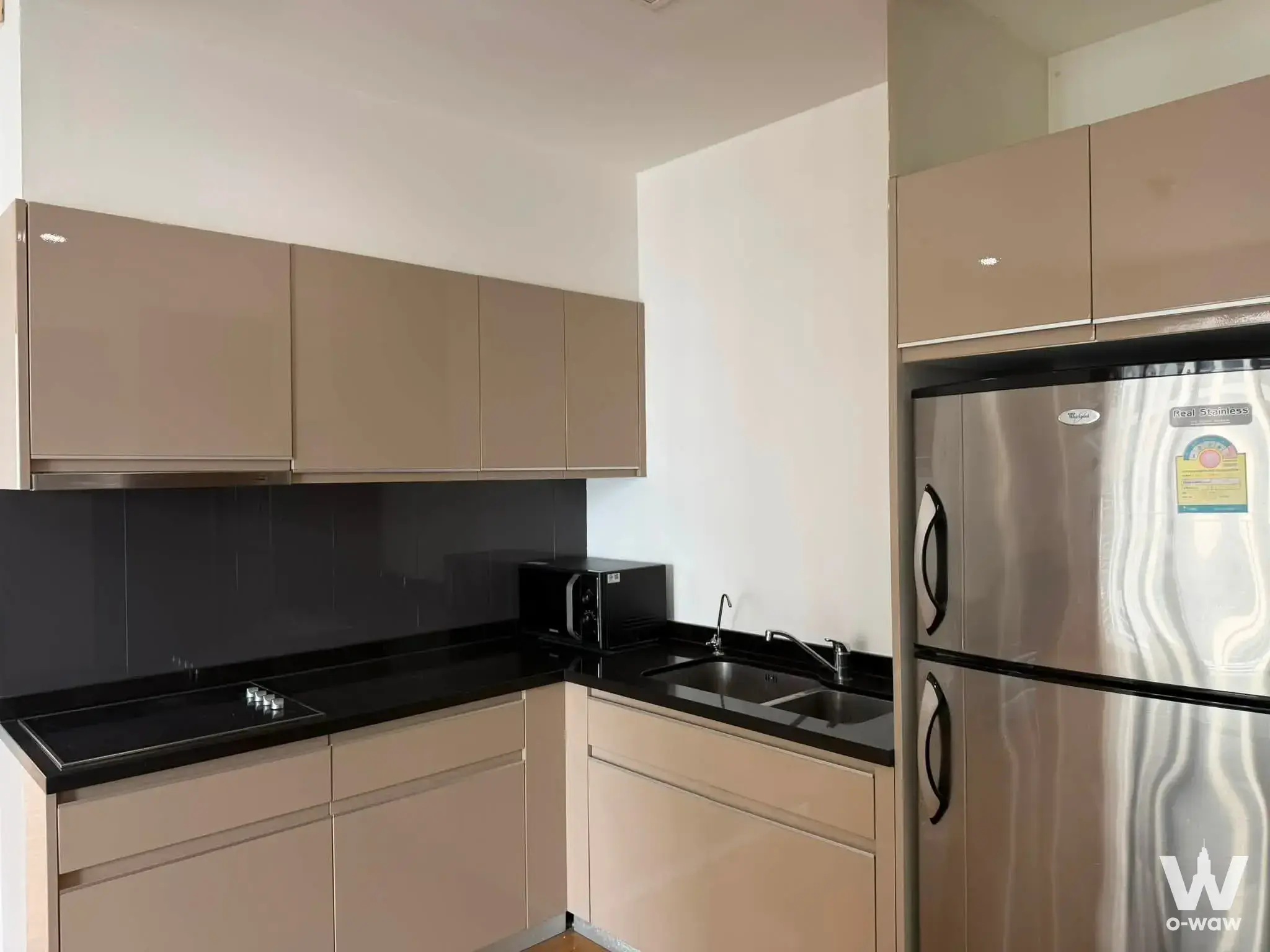 Condo with 2 bedrooms for rent at 39 by Sansiri — photo 3 of 5