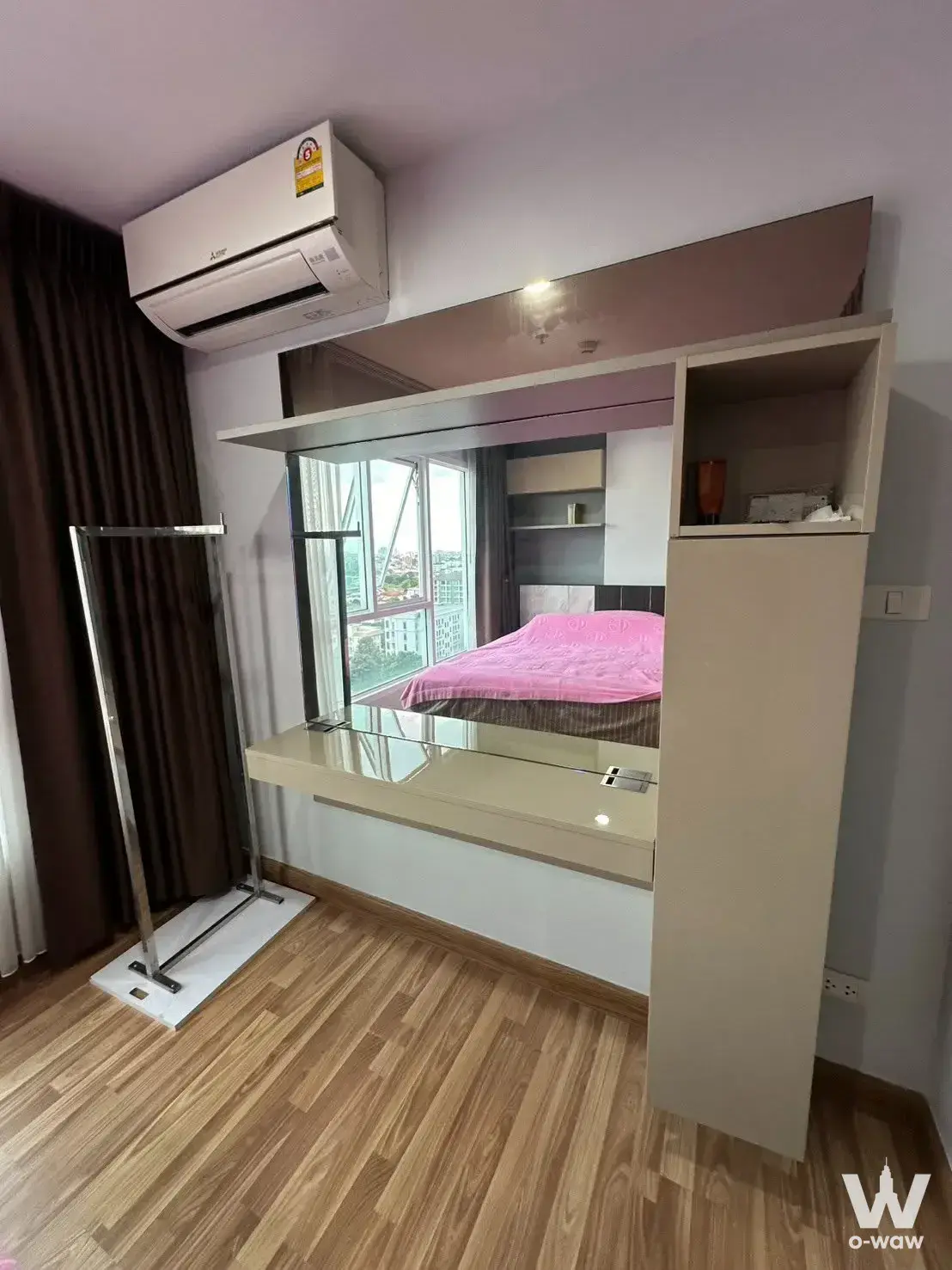 Condo with 1 bedroom for rent at Regent Orchid Condominium — photo 3 of 5