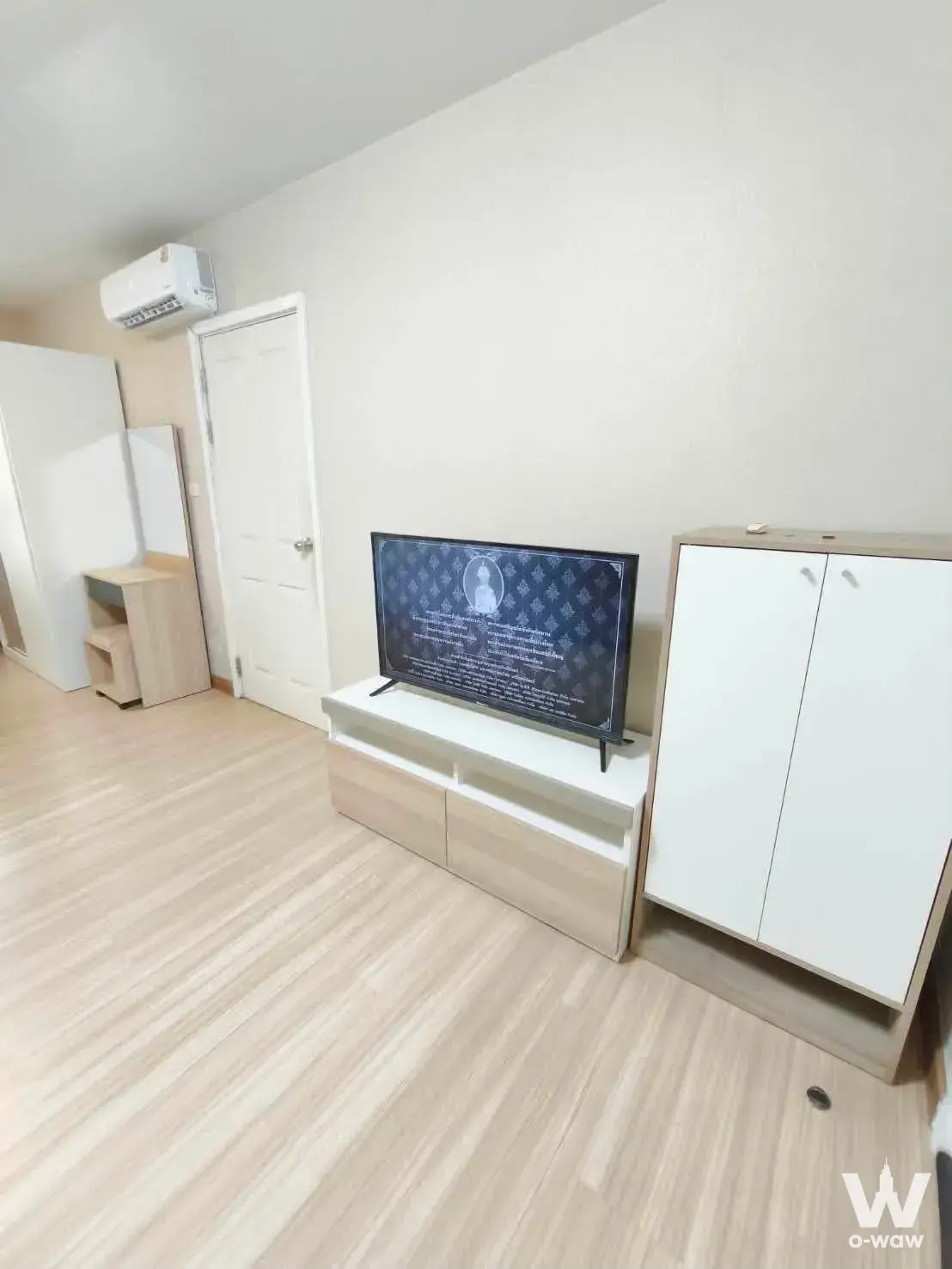 Condo with 1 bedroom for rent at Near Rangsit University, Si Mum Muang Market, and Rangsit Medical Hospital — photo 2 of 5
