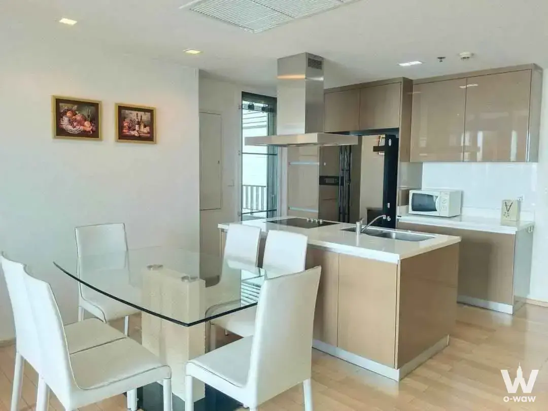 Condo with 3 bedrooms for rent at Siri at Sukhumvit — photo 2 of 5