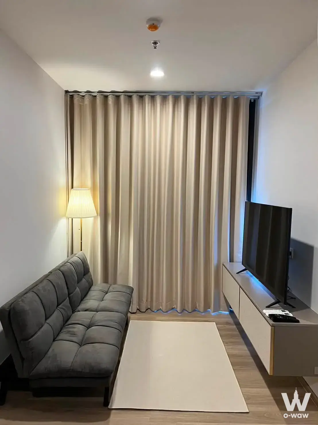 Condo with 1 bedroom for rent at Oka Haus — photo 1 of 5