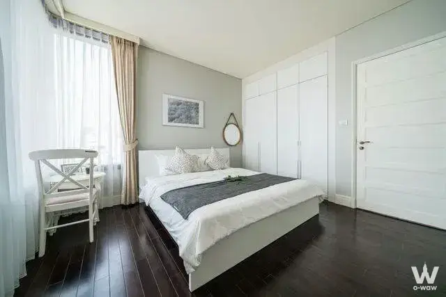 Condo with 3 bedrooms for rent at Aguston Sukhumvit 22 — photo 2 of 5