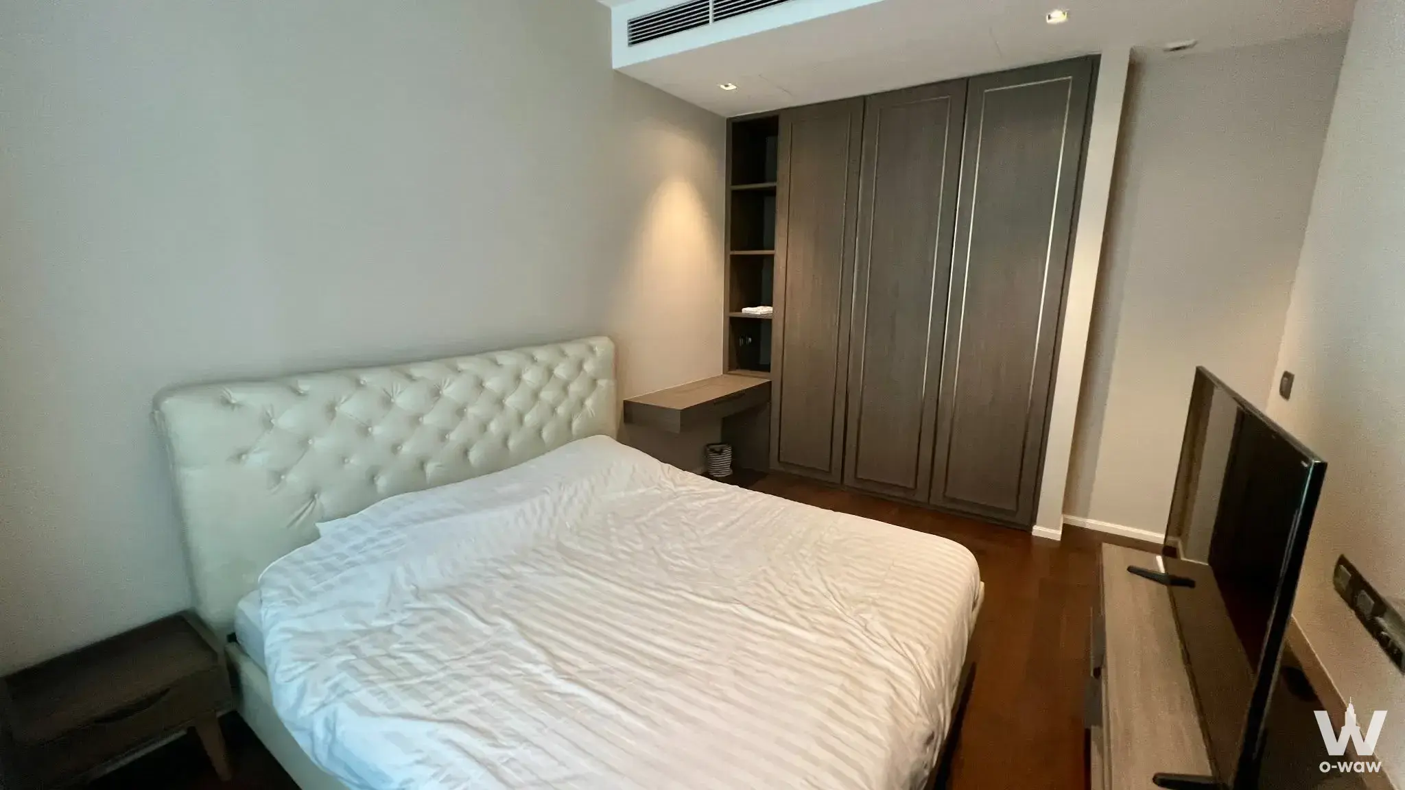 Condo with 1 bedroom for rent at The Diplomat 39 — photo 2 of 5