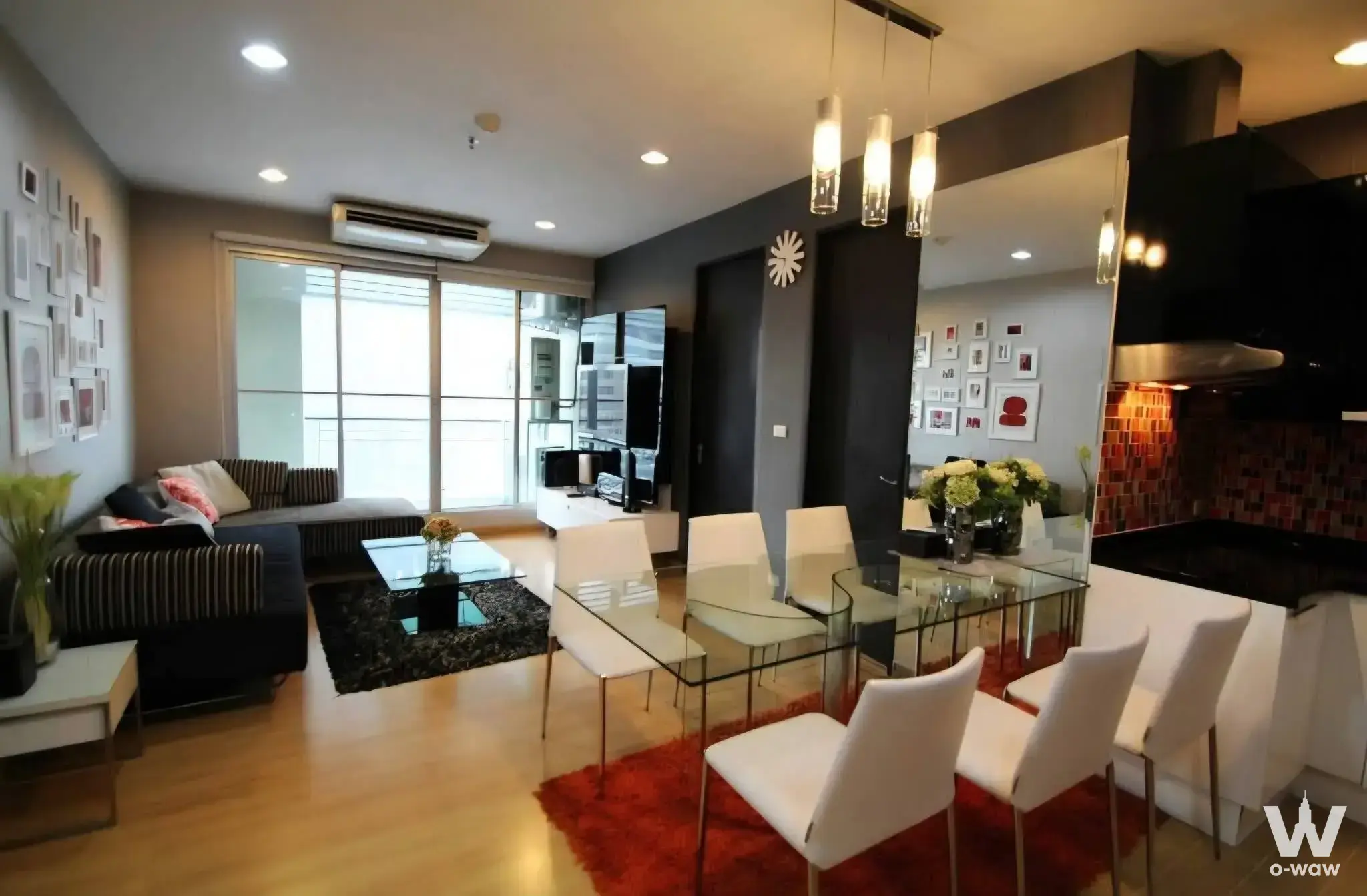 Condo with 2 bedrooms for rent at The Address Siam — photo 2 of 5