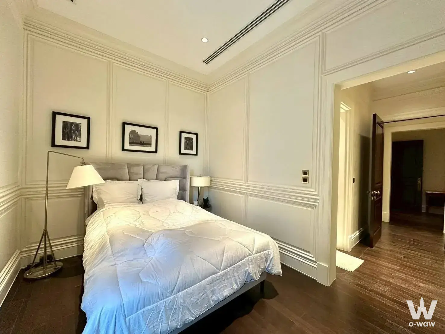 Condo with 2 bedrooms for sale at 98 Wireless — photo 2 of 5