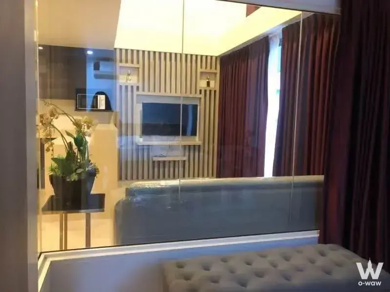 Condo with 3 bedrooms for rent at Downtown49 — photo 5 of 5