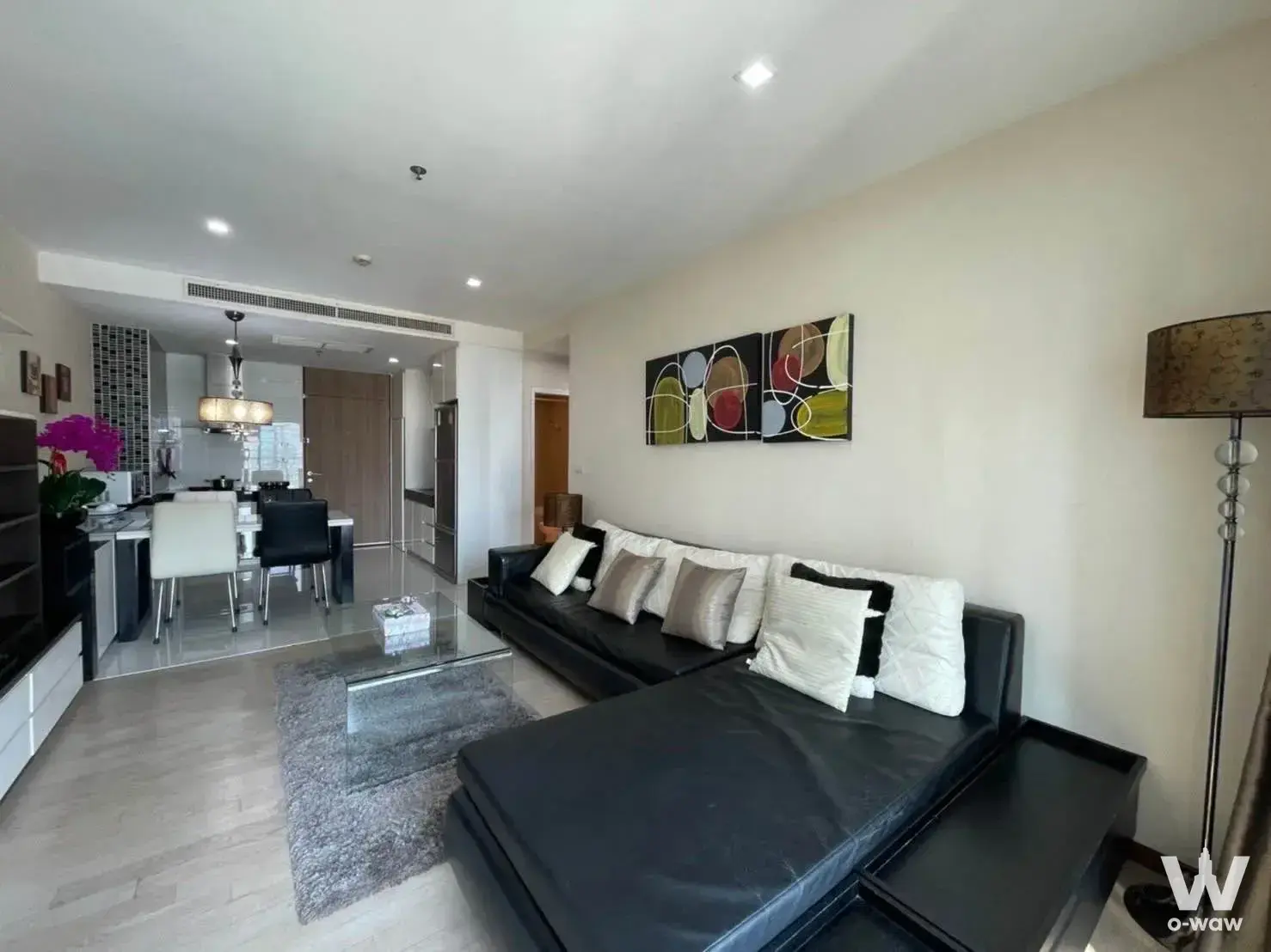 Condo with 2 bedrooms for sale at Noble Remix — photo 4 of 5