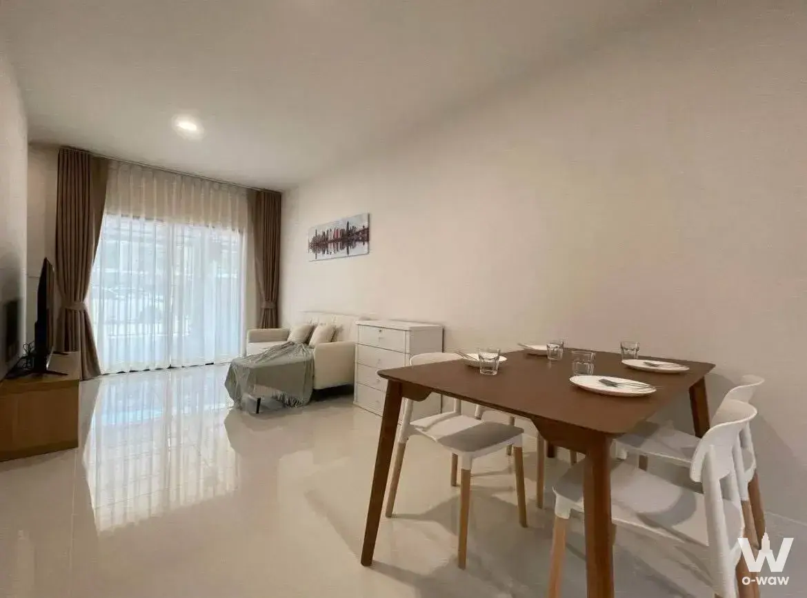 Townhouse with 2 bedrooms for rent at Altitude Kraf Bangna — photo 2 of 5