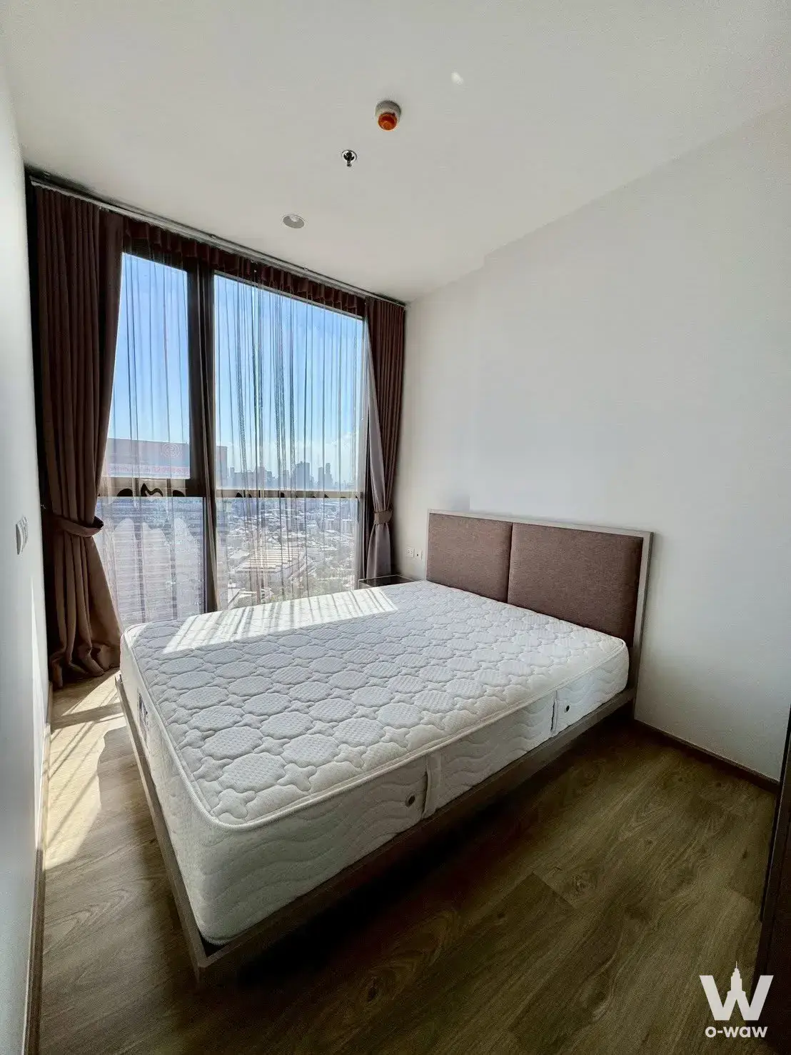 Condo with 1 bedroom for rent at Oka Haus — photo 5 of 5