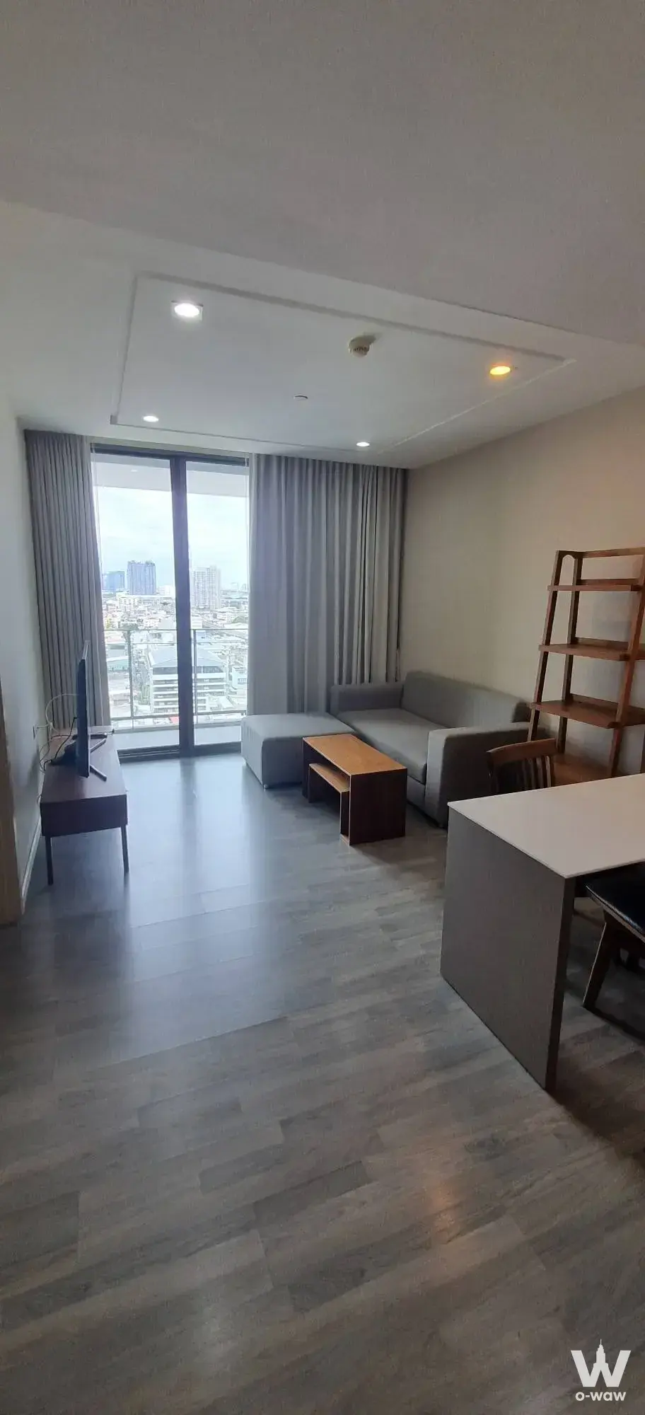 Condo with 1 bedroom for sale at 333 Riverside — photo 2 of 5