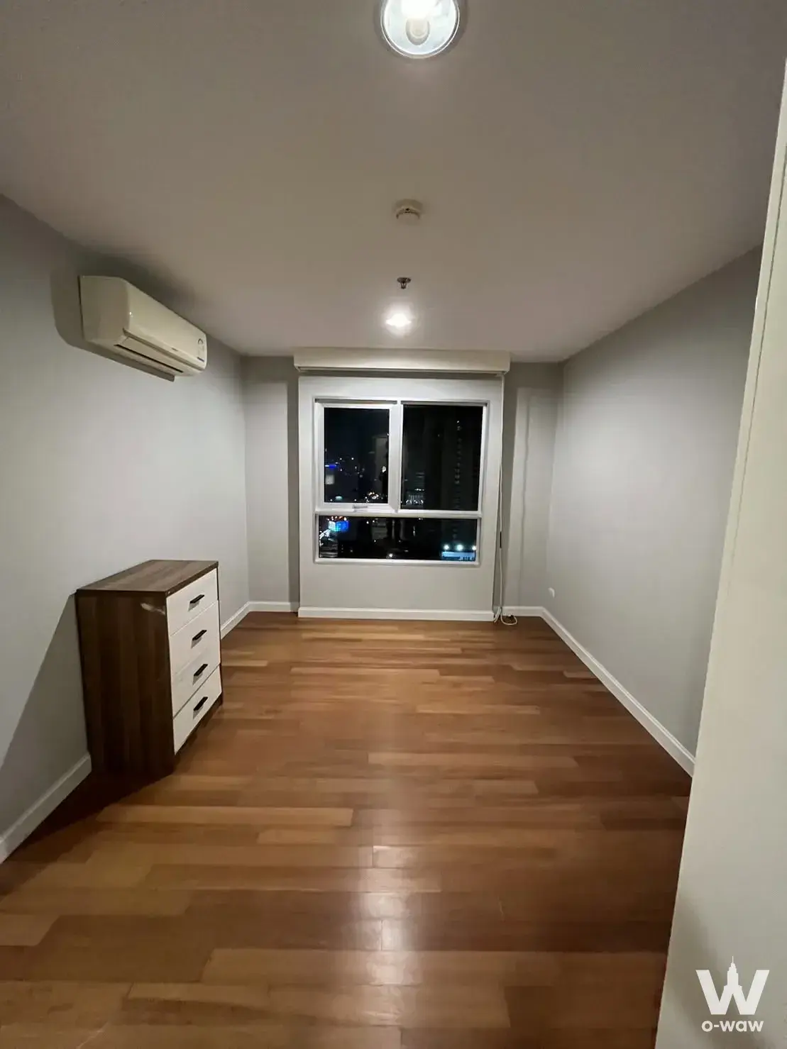 Condo with 2 bedrooms for sale at Belle Grand Rama 9 — photo 2 of 5