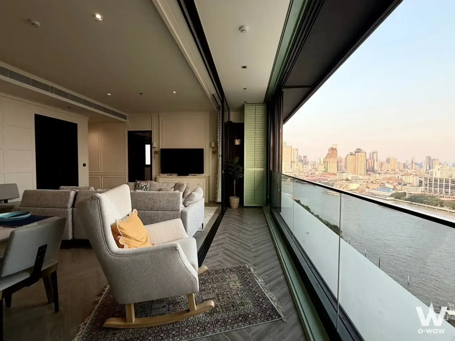 Condo with 3 bedrooms for sale at Rhythm Charoenkrung Pavillion — photo 1 of 5
