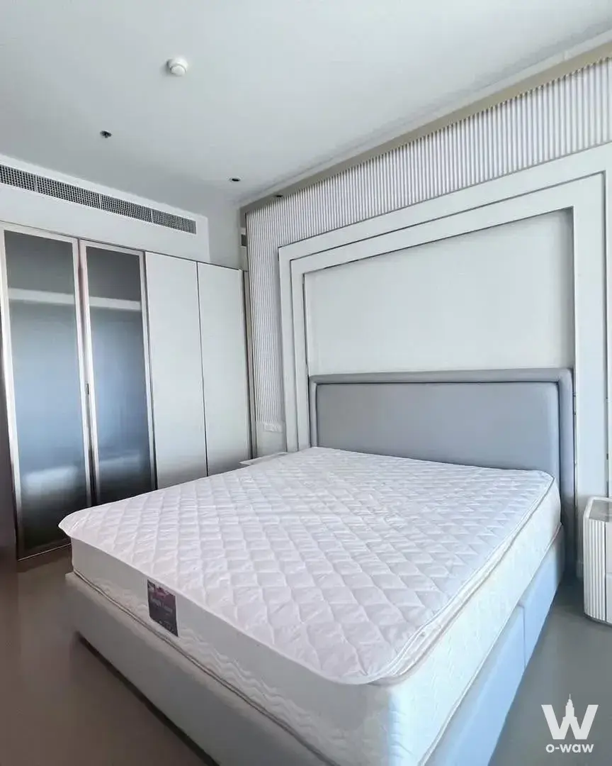 Condo with 2 bedrooms for rent at Magnolias Ratchadamri Boulevard — photo 3 of 5