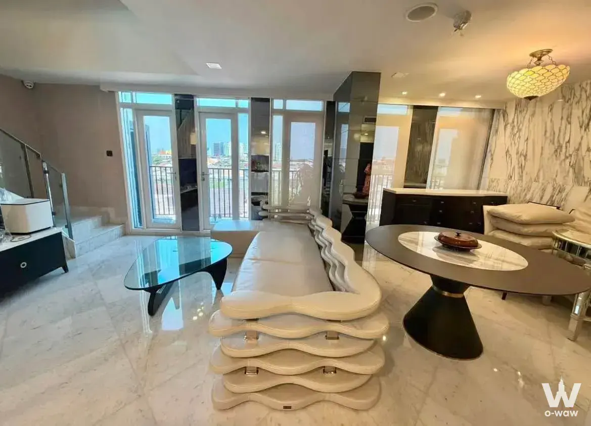 Condo with 3 bedrooms for sale at Maestro 01 Sathorn-Yenakat — photo 2 of 5