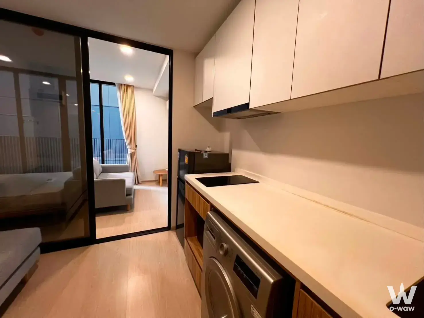 Sukhumvit 42, near BTS Ekkamai