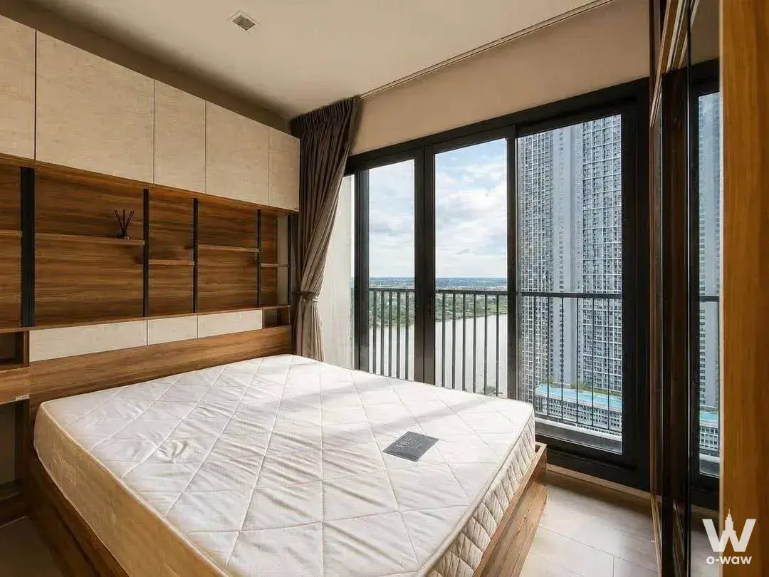 Condo with 1 bedroom for rent at The Politan Rive — photo 3 of 5