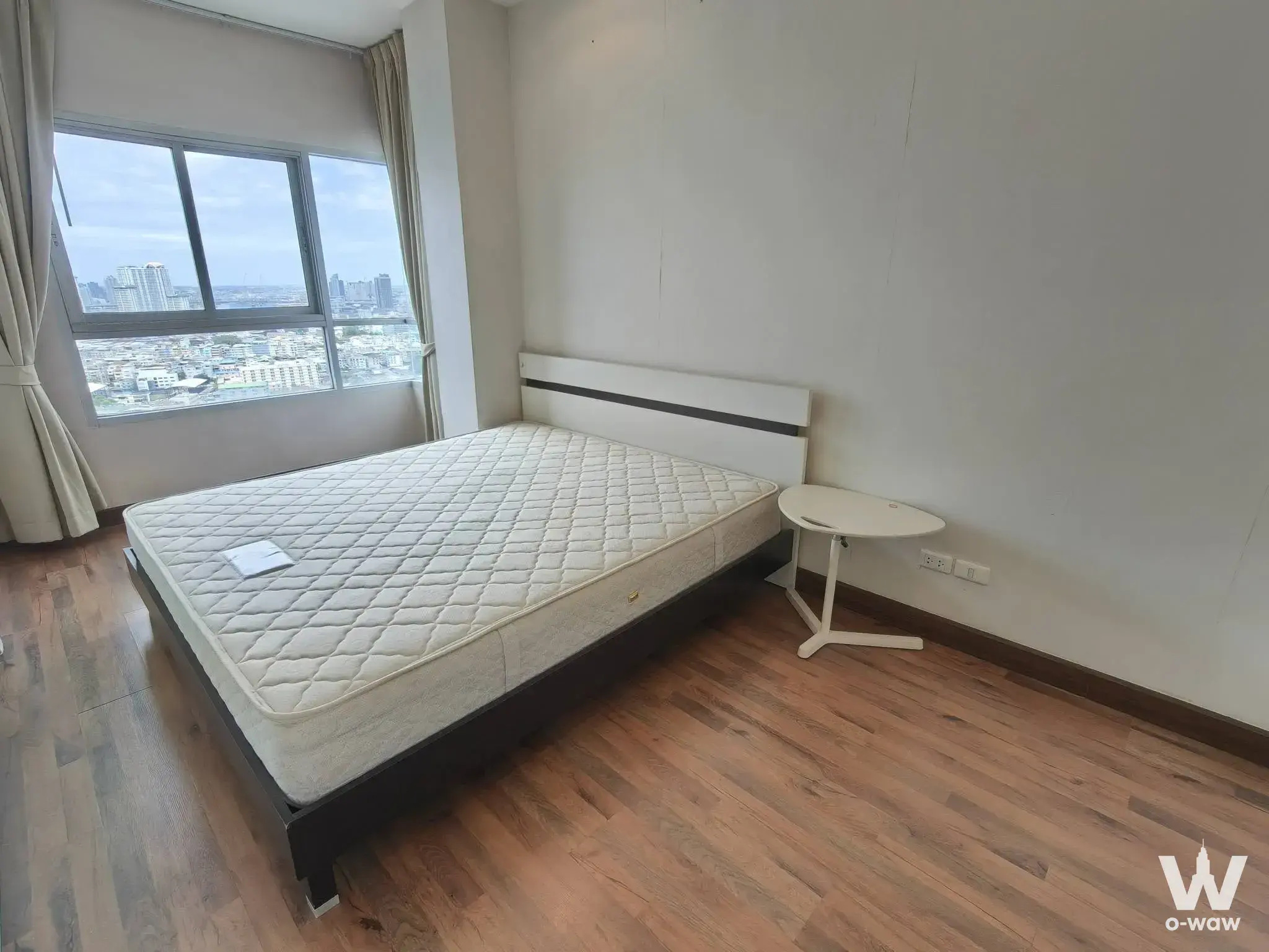 Sathorn, Bangkok (Near BTS Krung Thon Buri)