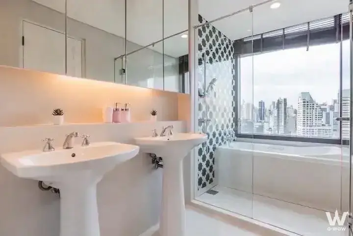 Condo with 2 bedrooms for sale at Aguston Sukhumvit 22 — photo 5 of 5