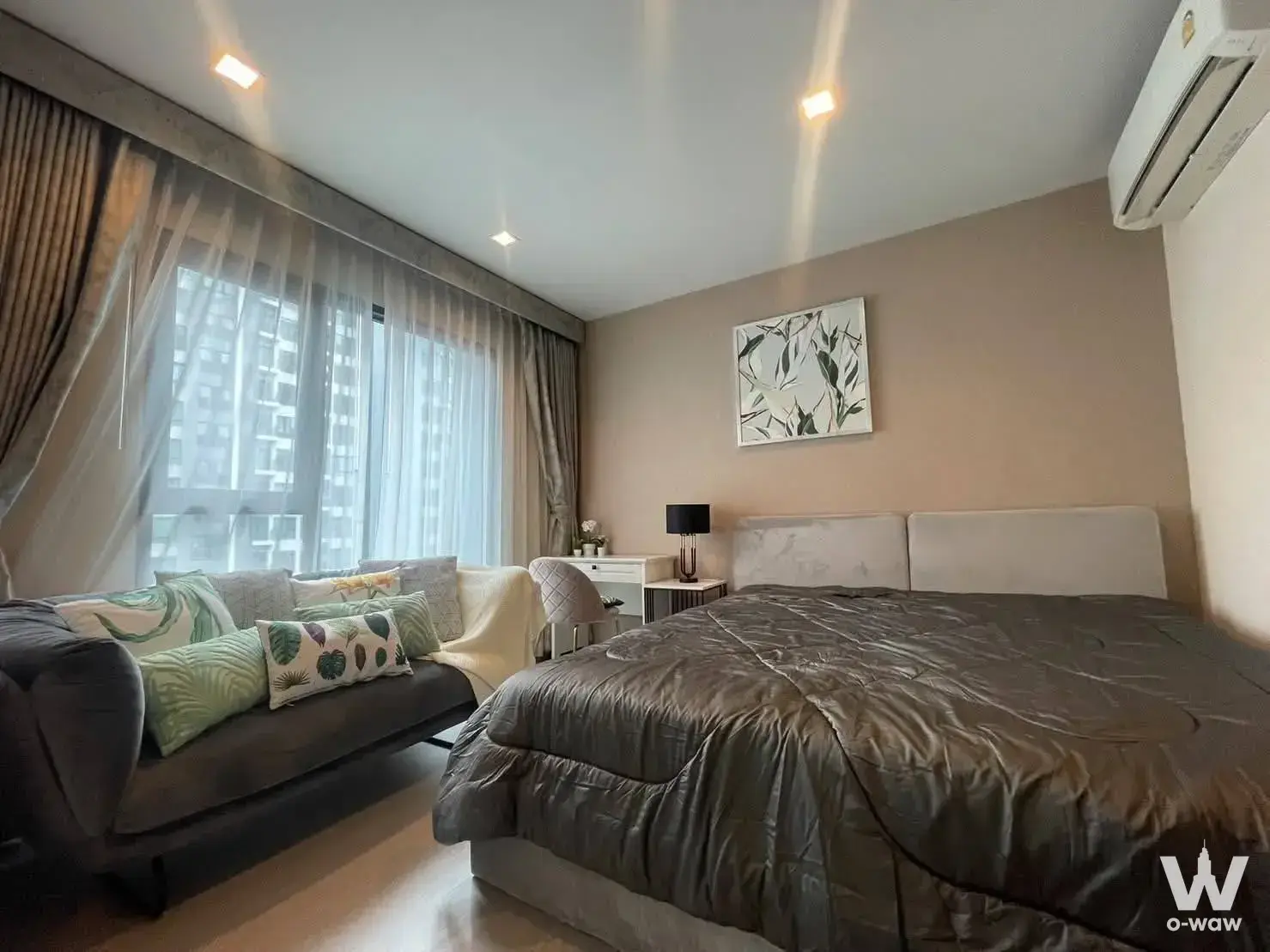 Condo with 1 bedroom for rent at Life Asoke - Rama 9 — photo 2 of 4