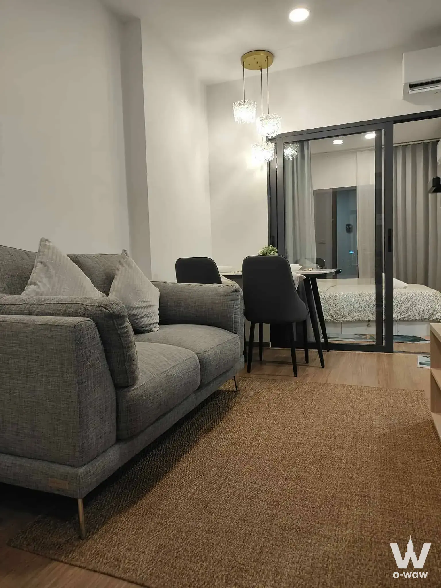 Condo with 1 bedroom for rent at The Livin Ramkhamhaeng : เดอะ ลิฟวิ่น รามคำแหง — photo 1 of 5