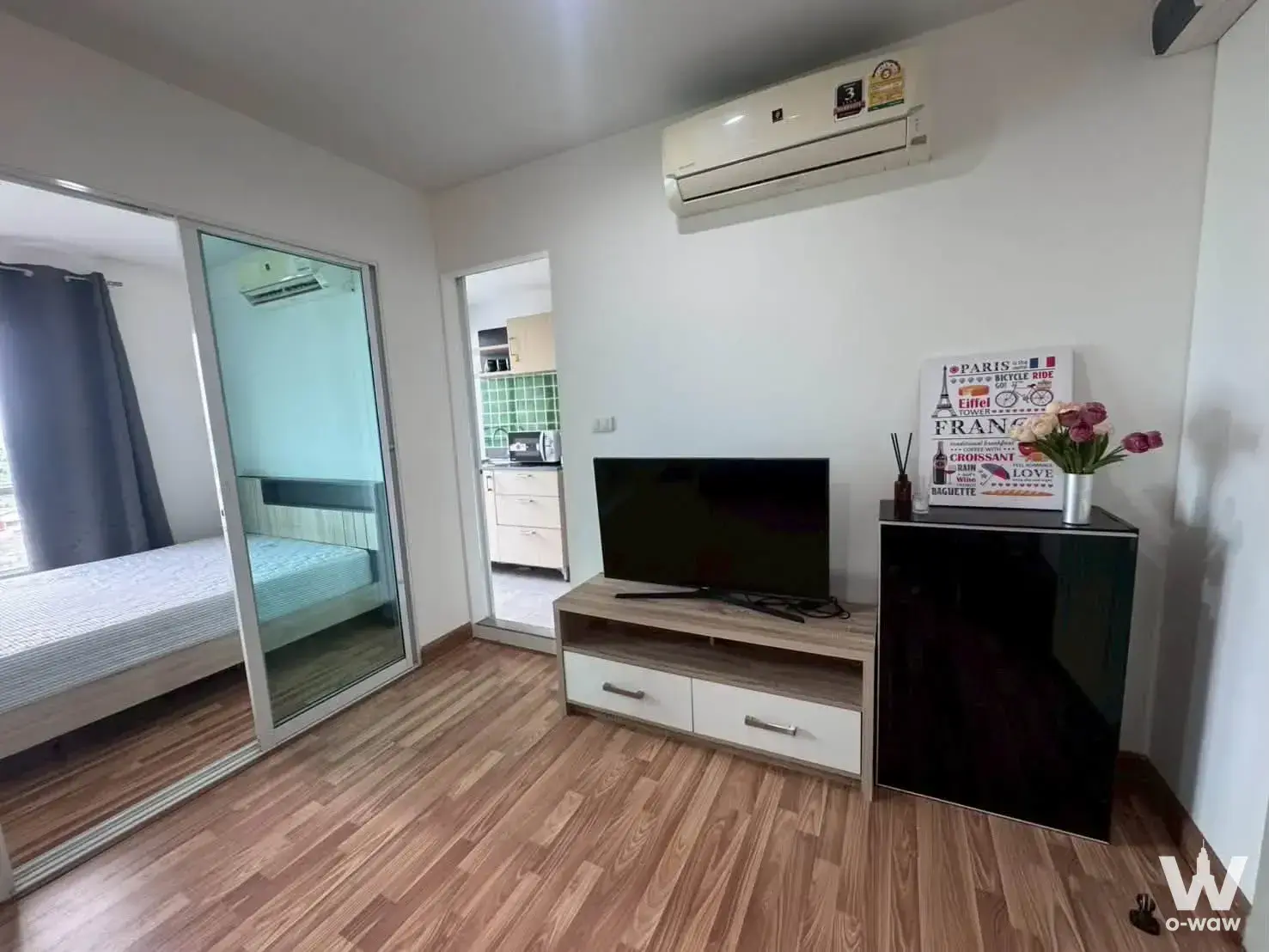 Condo with 1 bedroom for rent at Regent Orchid Condominium — photo 2 of 5