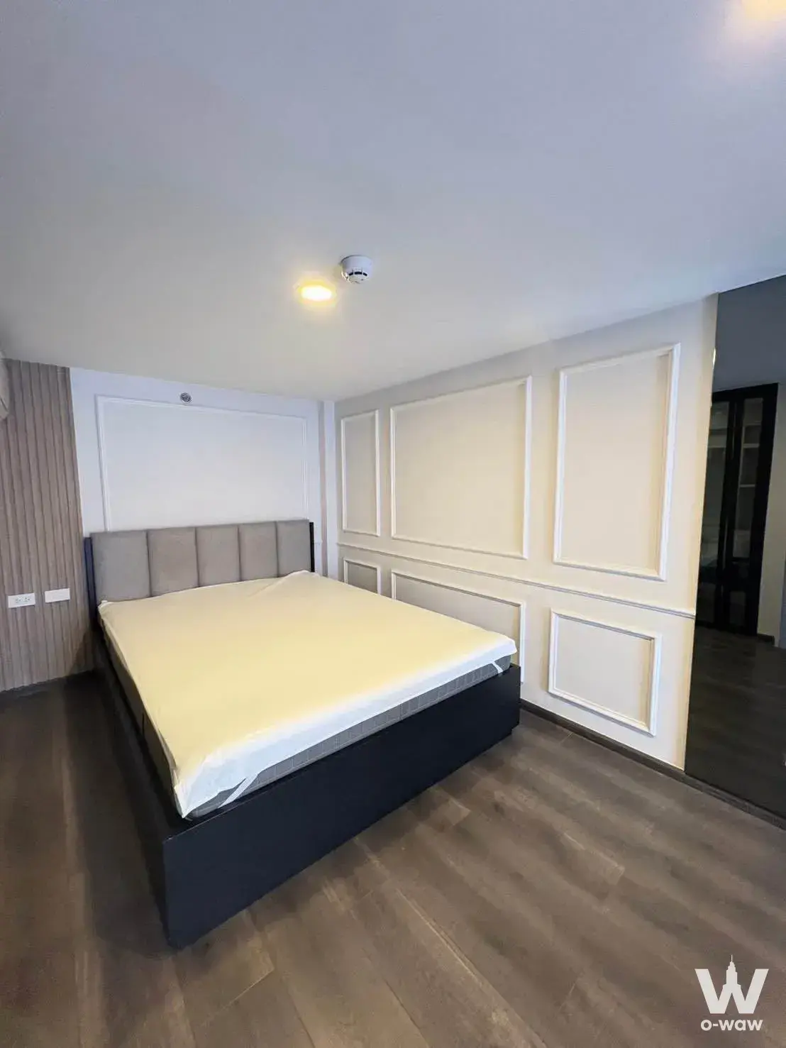 Condo with 1 bedroom for rent at KnightsBridge Space Ratchayothin — photo 1 of 4