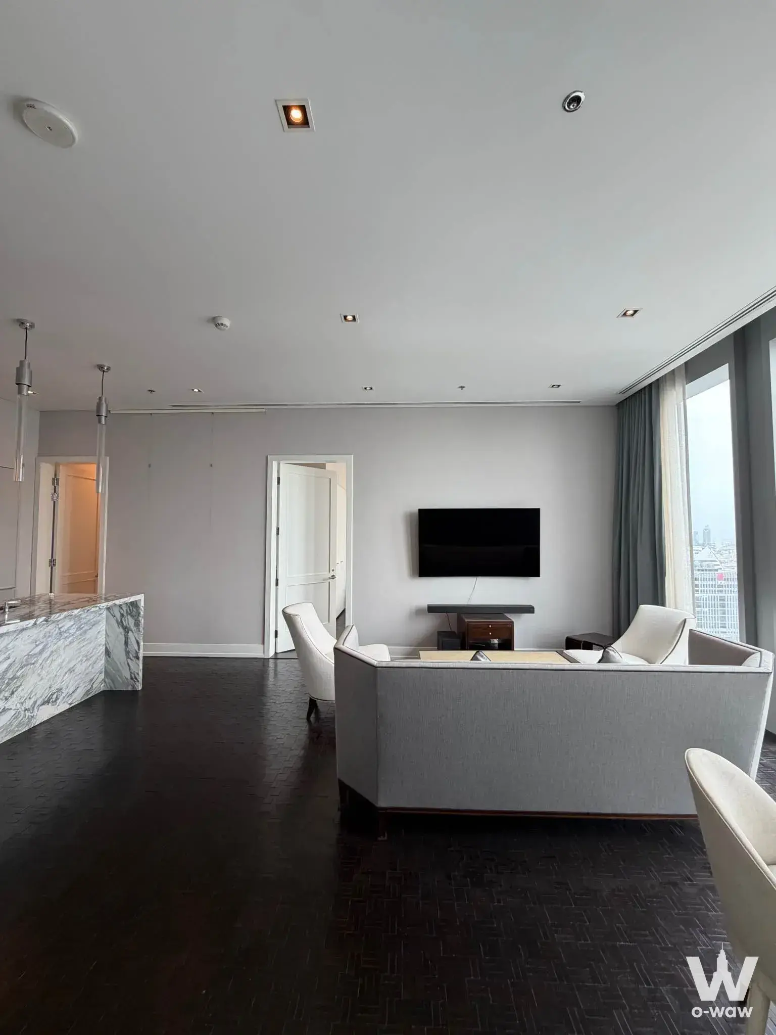 Condo with 2 bedrooms for rent at The Ritz-Carlton Residences Bangkok — photo 4 of 5