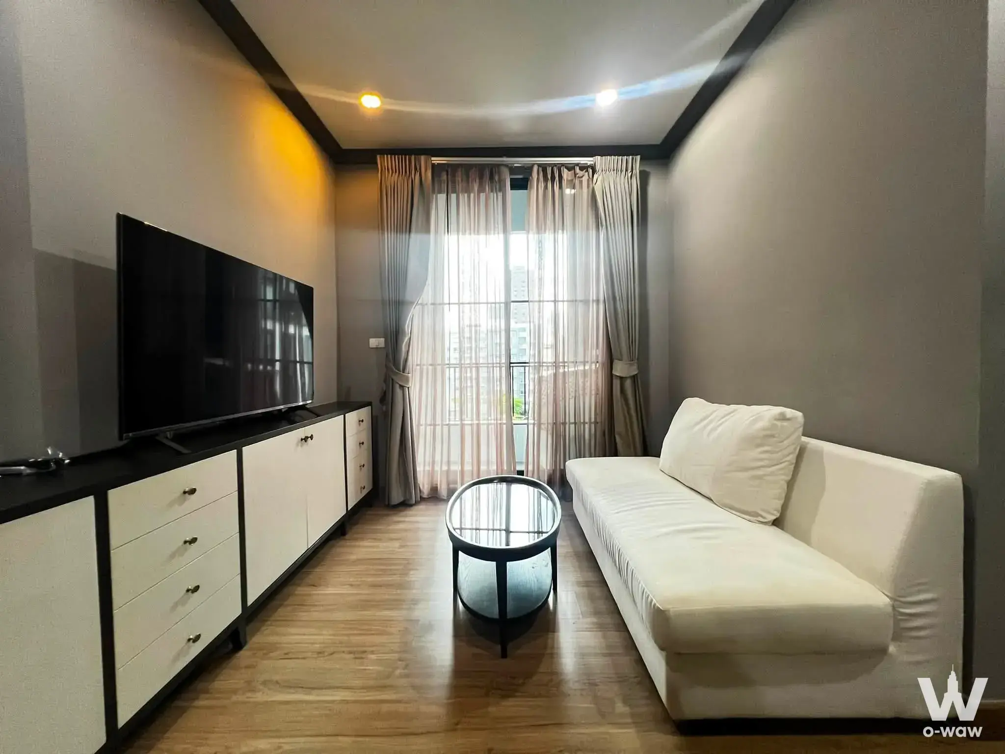 Condo with 1 bedroom for rent at The Reserve Kasemsan 3 — photo 1 of 5